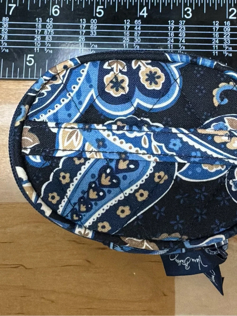 VTG 2006 Vera Bradley Windsor Navy Retired Small Round Cosmetic-Jewelry Case/Bag